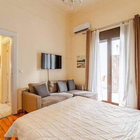 Апартаменты John'S Athenian Beauty 45M2 , Metro 7' Экстерьер фото