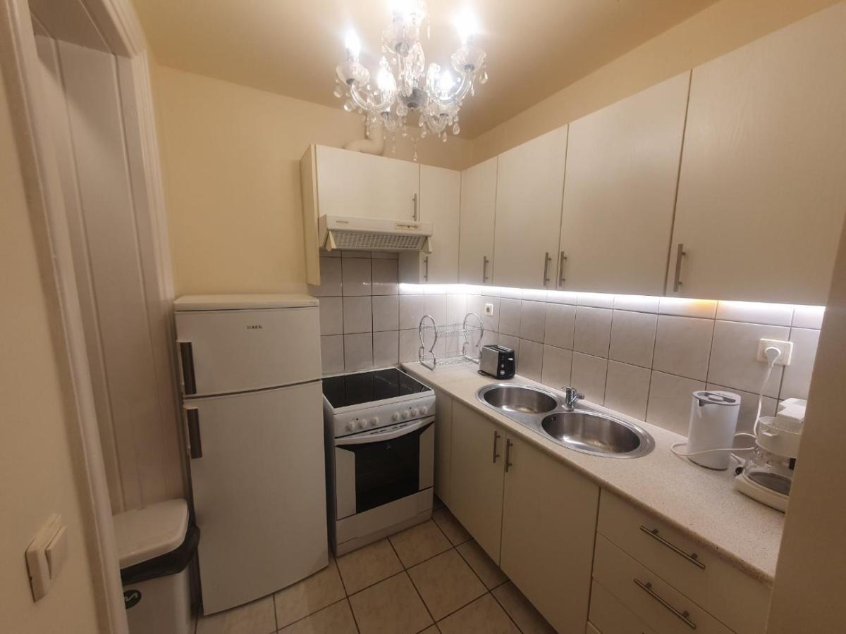 Апартаменты John'S Athenian Beauty 45M2 , Metro 7' Экстерьер фото