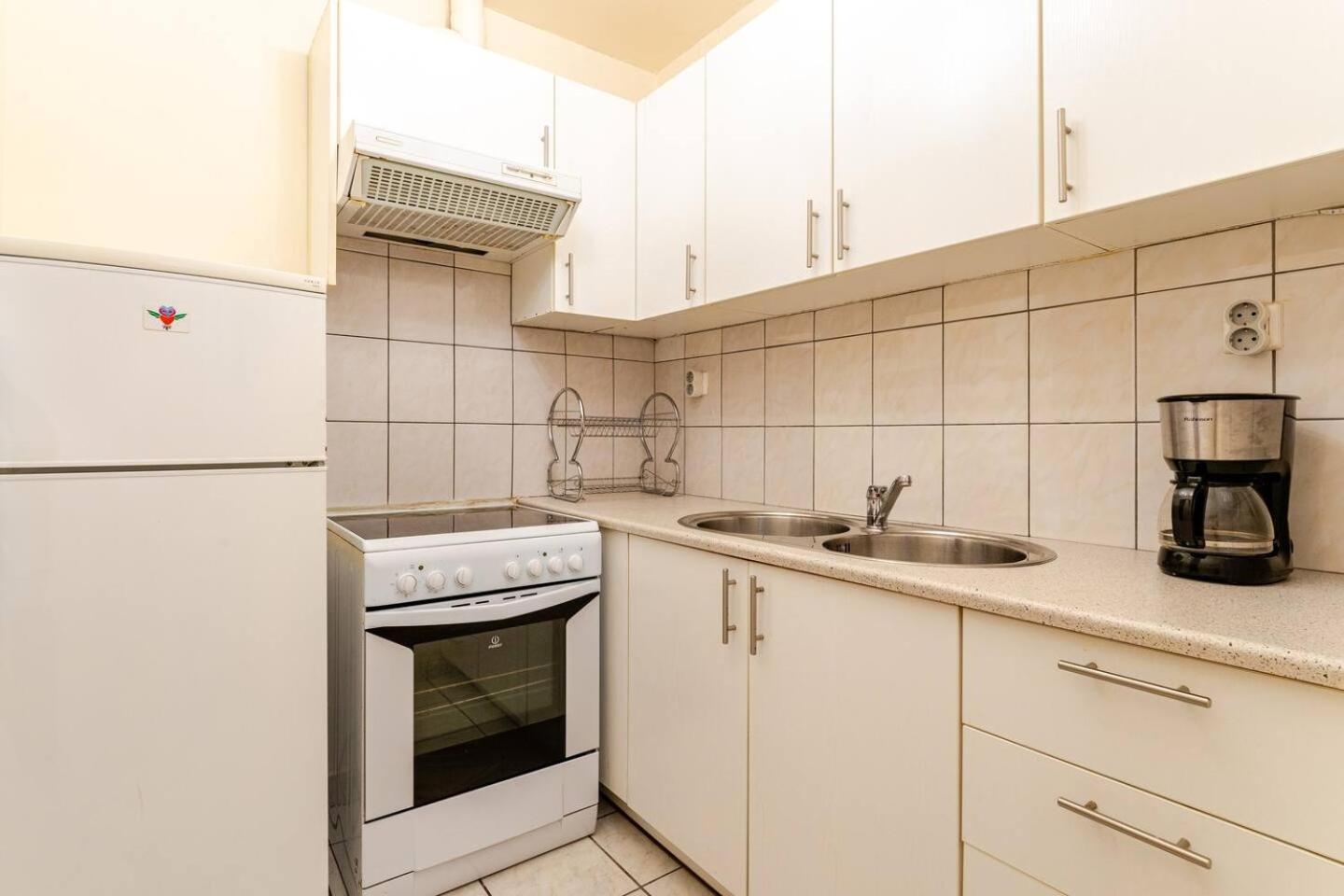 Апартаменты John'S Athenian Beauty 45M2 , Metro 7' Экстерьер фото